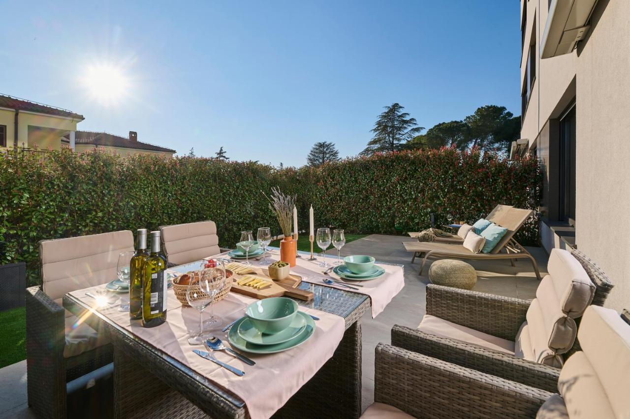 Spada Brand New Apartment With Garden 3 Min From Beach! Poreč Dış mekan fotoğraf